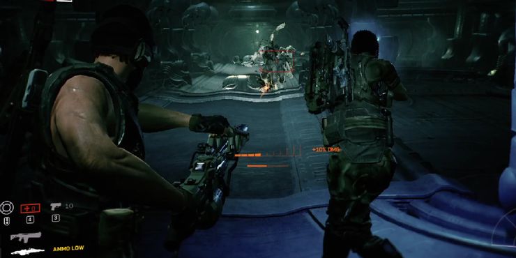  Aliens: Fireteam Elite Best Weapons and Attachments 